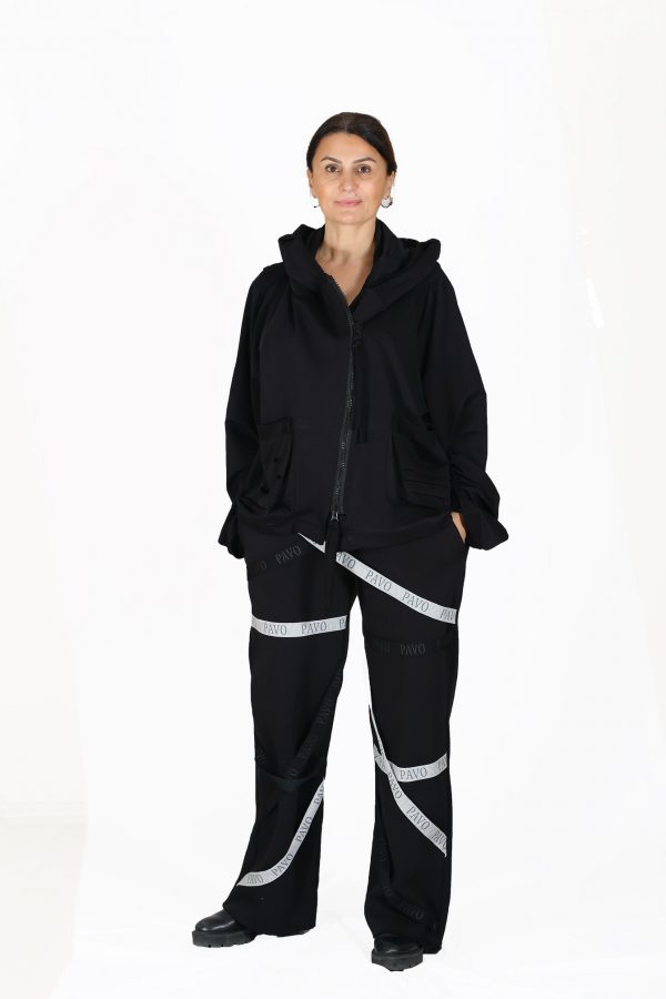 Comfortable Loose Black Sweatpants with Brand Strip Detail