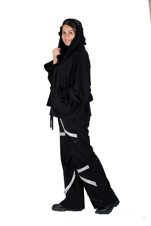 Comfortable Loose Black Sweatpants with Brand Strip Detail - Image 4