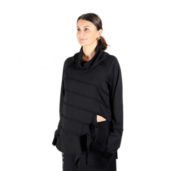 Comfortable Black Blouse with Long Sleeve and Draped Collar