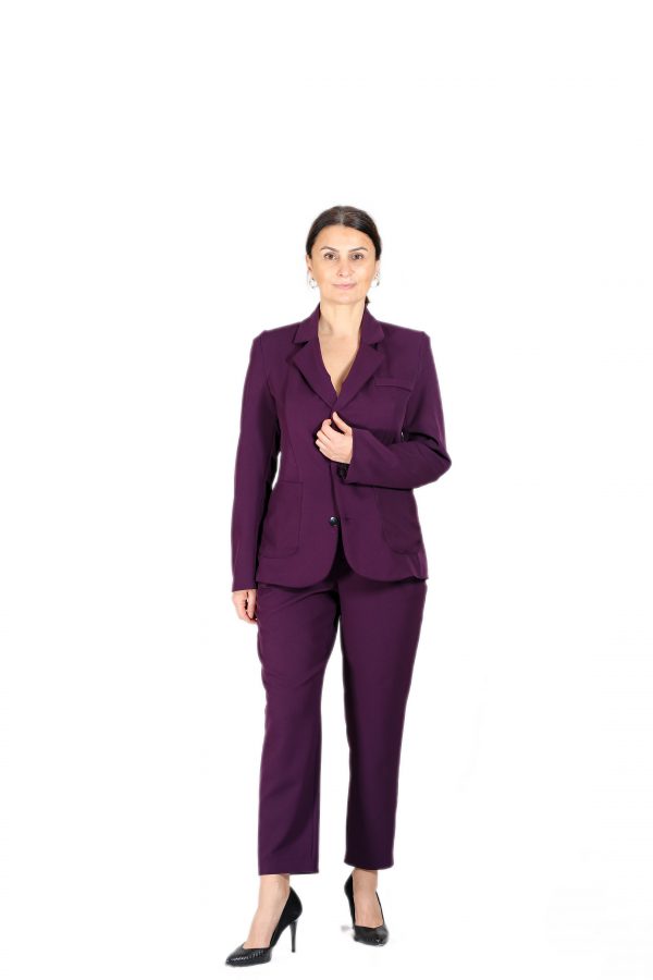 Maroon Elegant Pants with Pockets and Pleats - Image 3